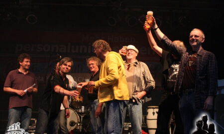196.jpg